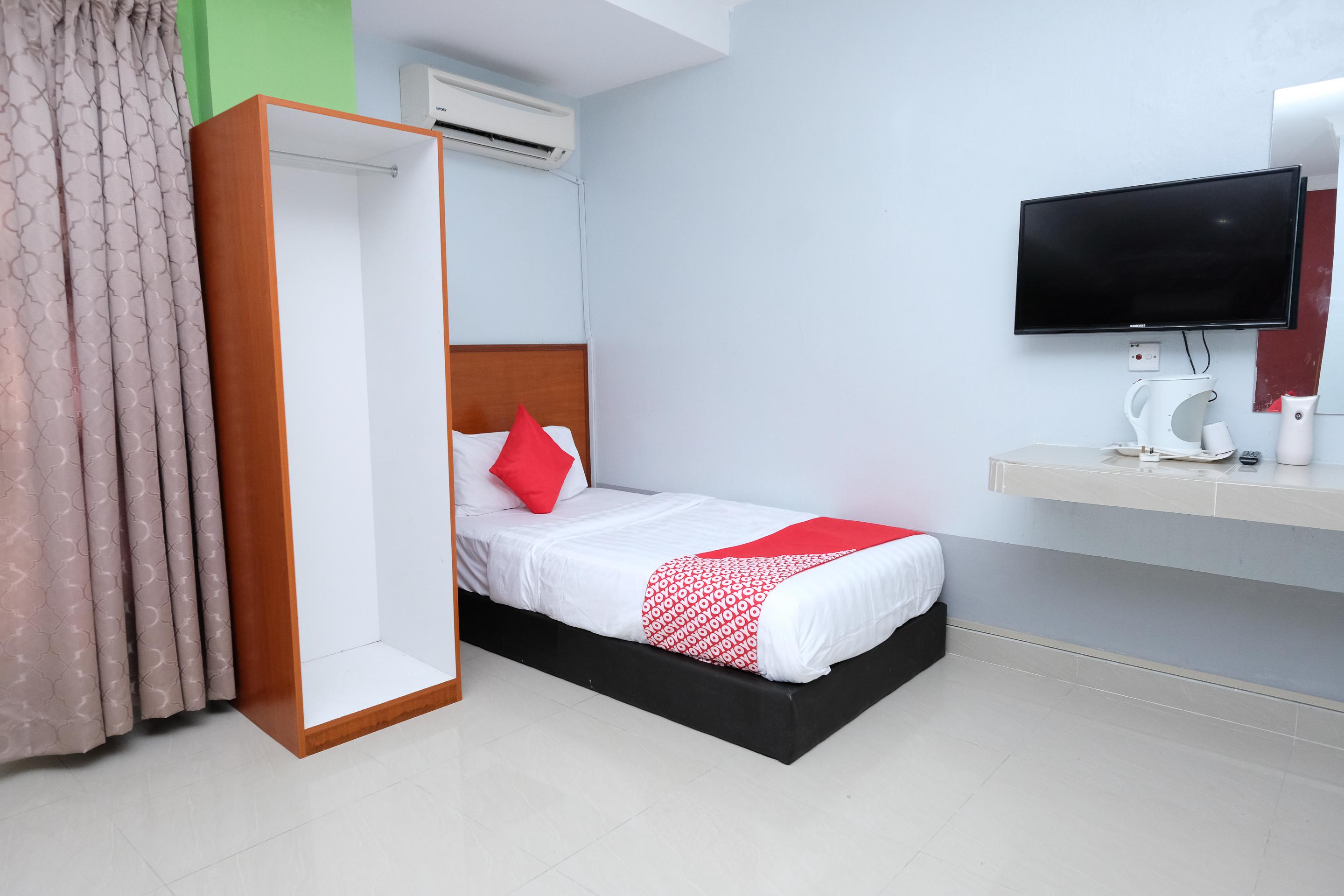 Super Oyo 720 Corridor Hotel 2 Pekan Exteriör bild