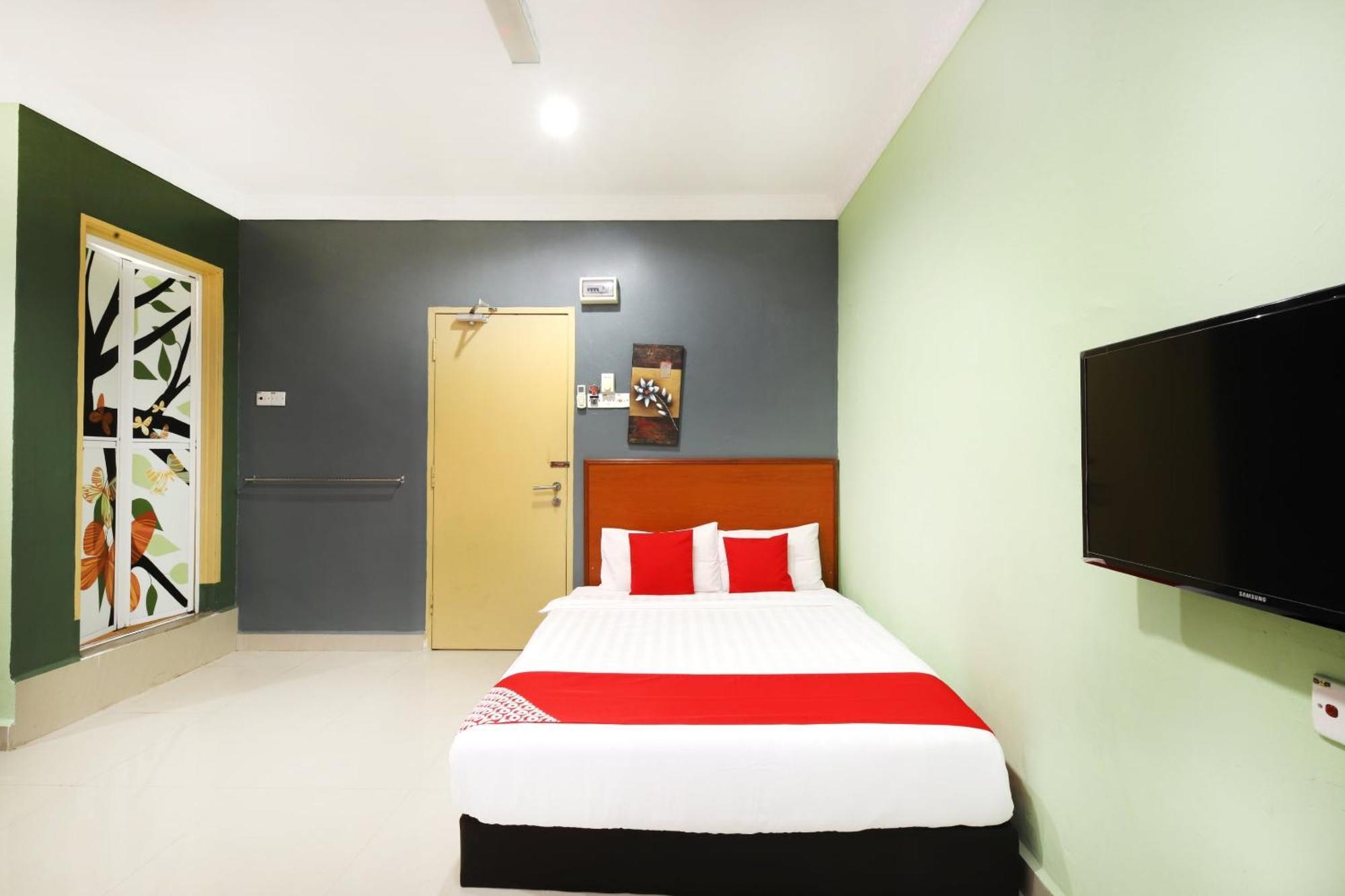 Super Oyo 720 Corridor Hotel 2 Pekan Exteriör bild