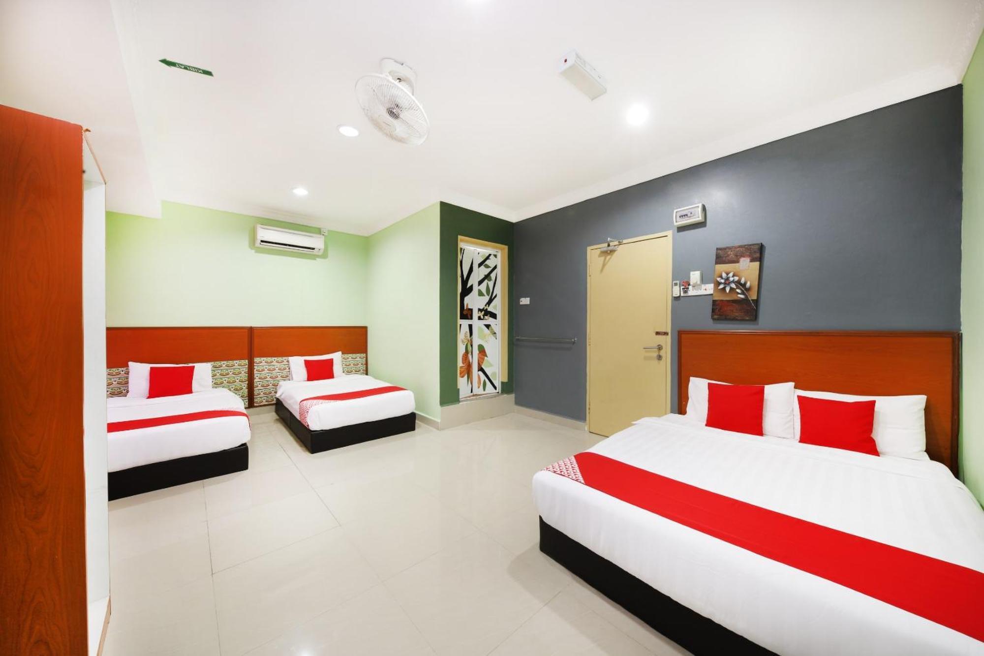 Super Oyo 720 Corridor Hotel 2 Pekan Exteriör bild