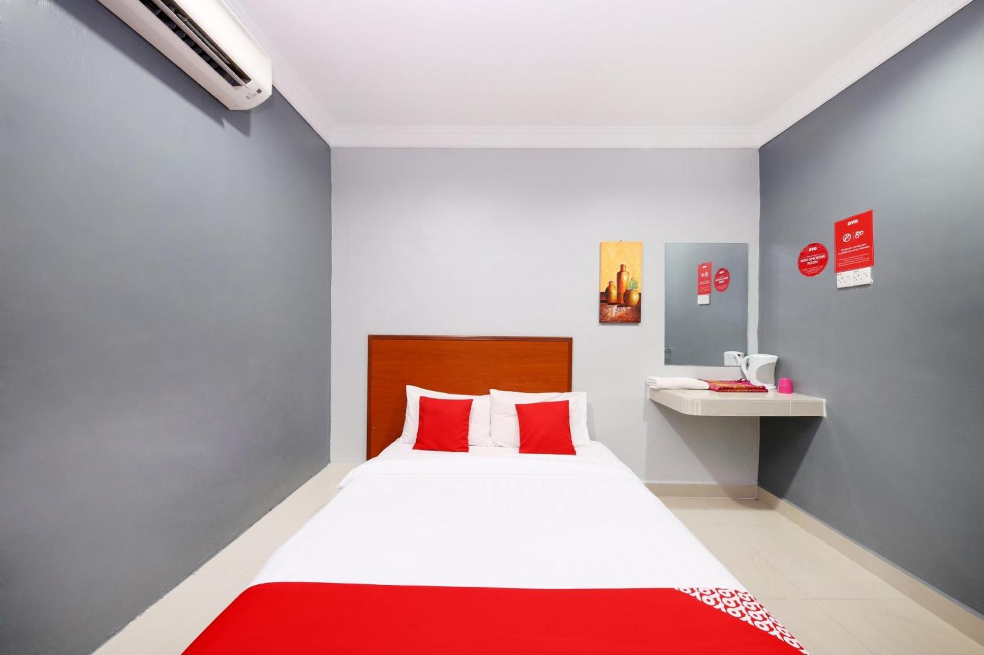 Super Oyo 720 Corridor Hotel 2 Pekan Exteriör bild